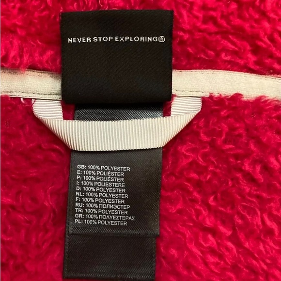 The North Face Womens size M Fleece Jacket Full Zip Fuzzy Hoodie Outdoor Magenta - Picture 6 of 6